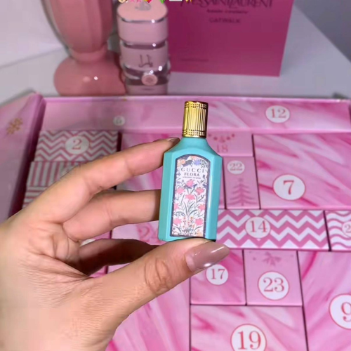 Calendrier de l'Avent Blind Box Rose